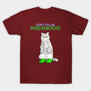 Kitty in Clogs- Green T-Shirt